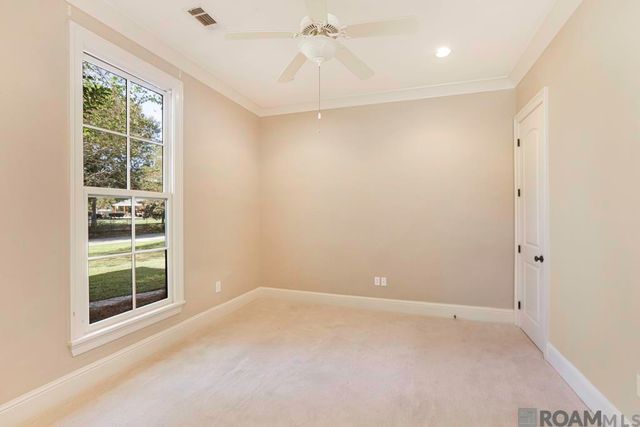 15009 Via Horti Ct, Baton Rouge, LA 70810