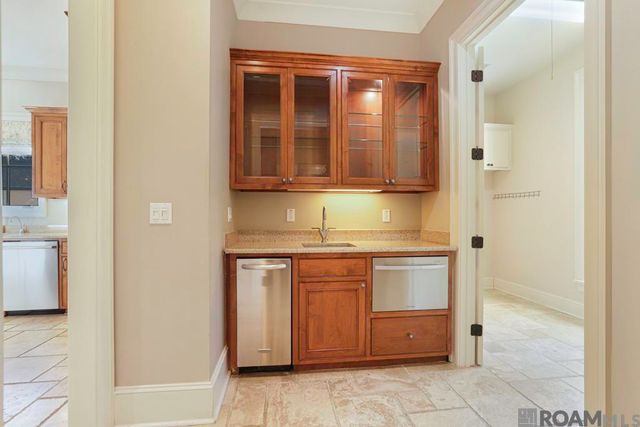 15009 Via Horti Ct, Baton Rouge, LA 70810