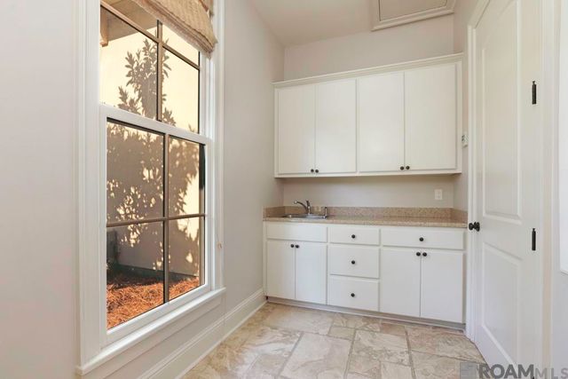 15009 Via Horti Ct, Baton Rouge, LA 70810