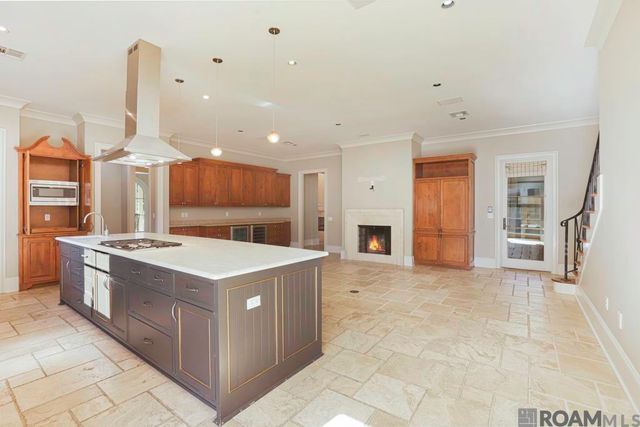 15009 Via Horti Ct, Baton Rouge, LA 70810