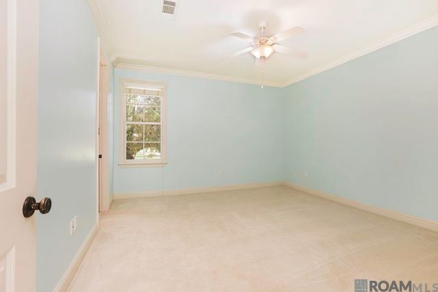 15009 Via Horti Ct, Baton Rouge, LA 70810