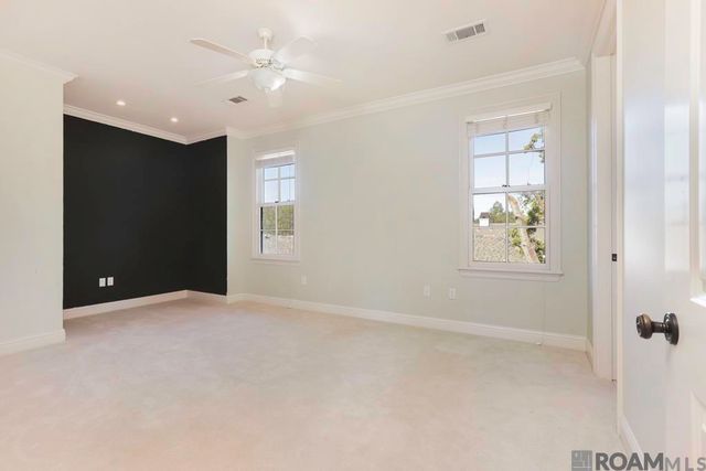 15009 Via Horti Ct, Baton Rouge, LA 70810