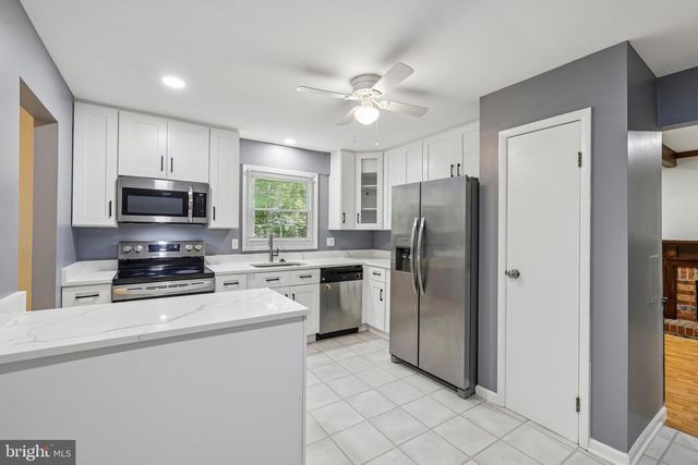 5233 ELIOTS OAK RD, Columbia, MD 21044