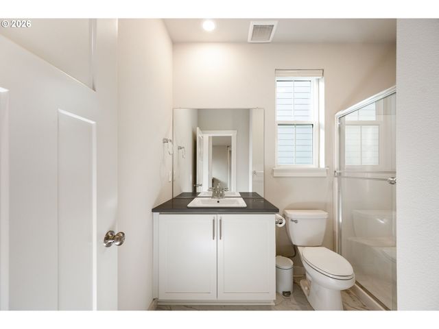 16800 Sw DOWITCHER Ln, Beaverton, OR 97007