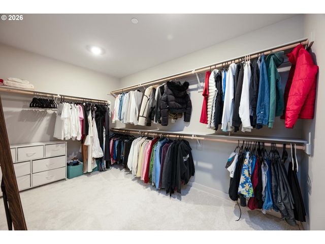 16800 Sw DOWITCHER Ln, Beaverton, OR 97007