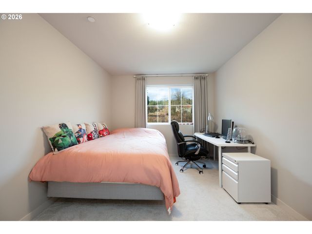 16800 Sw DOWITCHER Ln, Beaverton, OR 97007