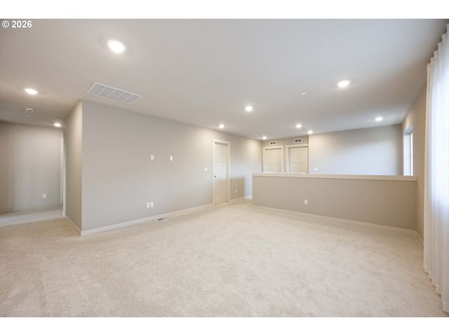 16800 Sw DOWITCHER Ln, Beaverton, OR 97007