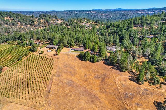 3700 Wilson Loop, Placerville, CA 95667