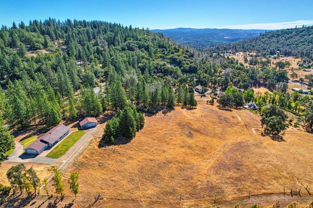 3700 Wilson Loop, Placerville, CA 95667