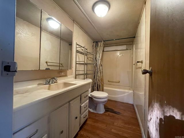 3500 Highway 8 East, Mena, AR 71953