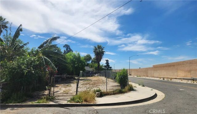 0 11th, San Bernardino, CA 92410