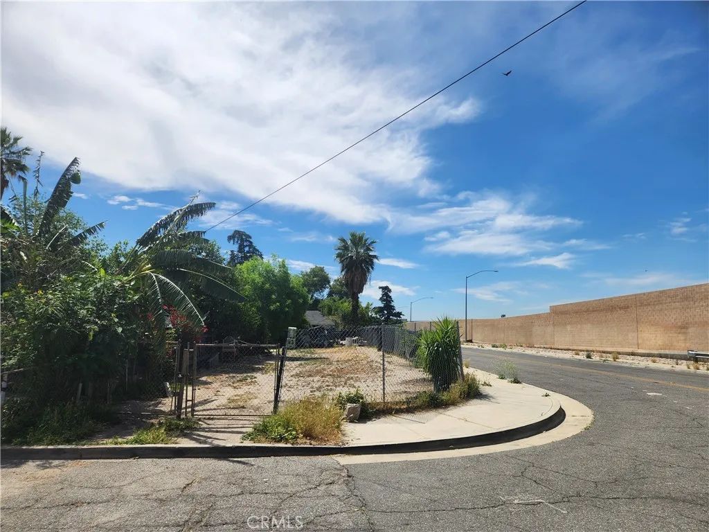 0 11th, San Bernardino, CA 92410