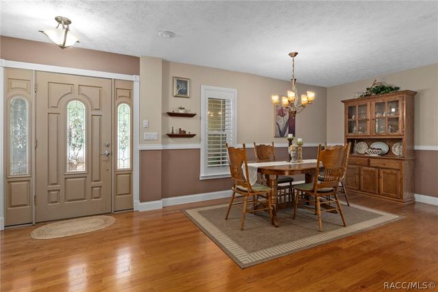 1330 N Hunterston Point, Crystal River, FL 34429