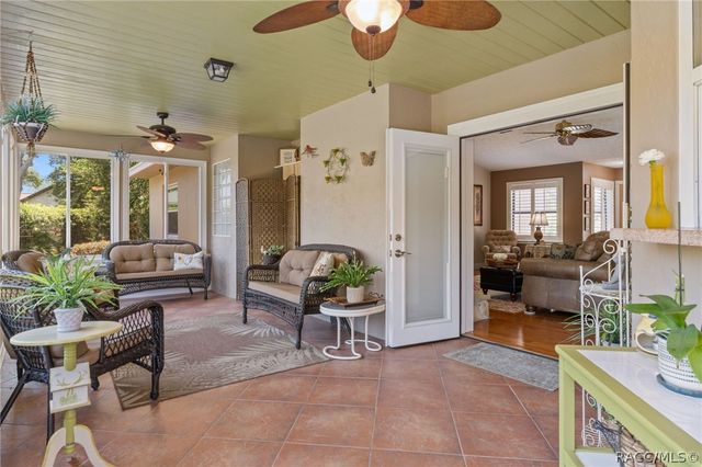 1330 N Hunterston Point, Crystal River, FL 34429
