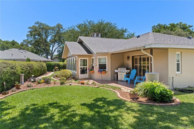 1330 N Hunterston Point, Crystal River, FL 34429