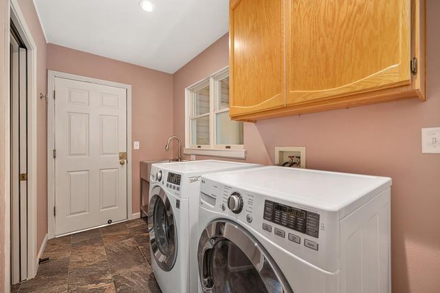 12528 Rattlesnake Rd, Grass Valley, CA 95945