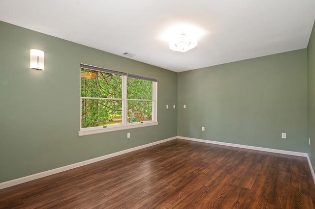 12528 Rattlesnake Rd, Grass Valley, CA 95945