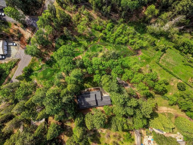 12528 Rattlesnake Rd, Grass Valley, CA 95945