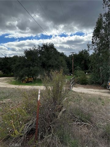 34930 Benton Road, Hemet, CA 92544