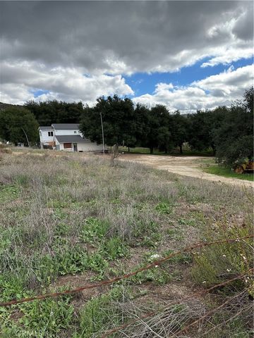 34930 Benton Road, Hemet, CA 92544