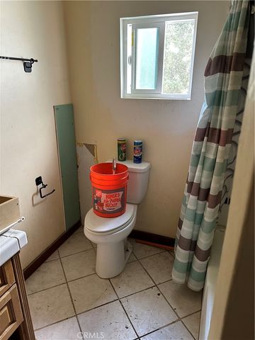 34930 Benton Road, Hemet, CA 92544