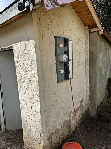 34930 Benton Road, Hemet, CA 92544