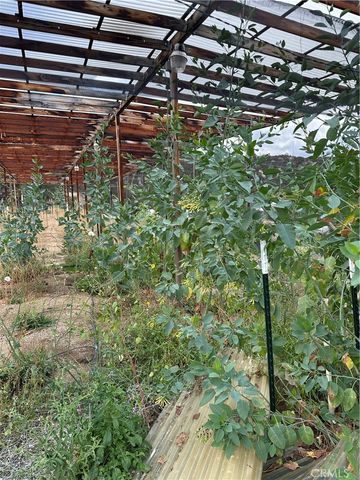 34930 Benton Road, Hemet, CA 92544