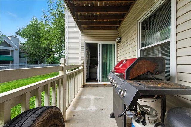 3954 Palomino DR # 103, Newport News, VA 23606