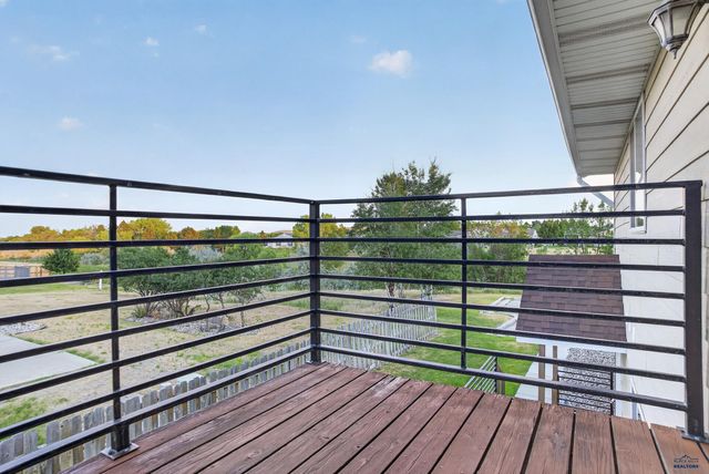 4616 CHALKSTONE DR, Rapid City, SD 57701