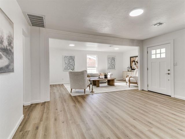 2850 SW 40th Street, Oklahoma City, OK 73119