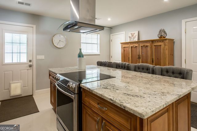 948 Azalea Street, Blackshear, GA 31516