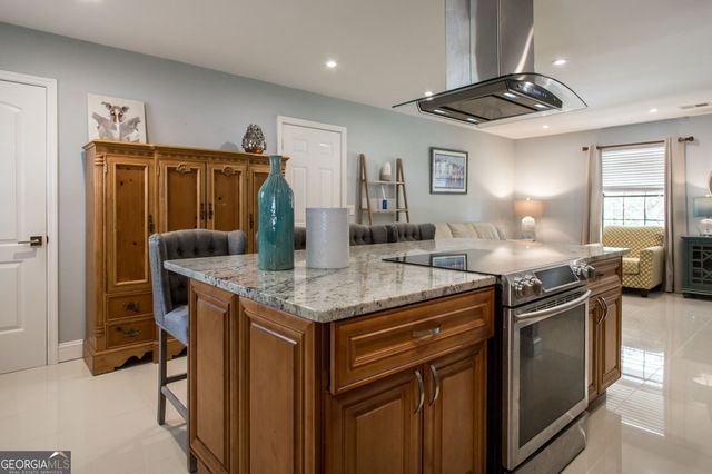 948 Azalea Street, Blackshear, GA 31516