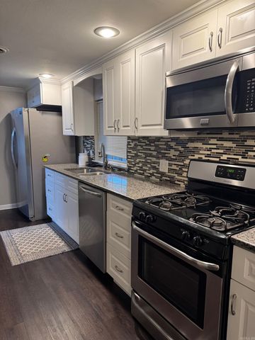 2207 Raydeana, Kennett, MO 63857