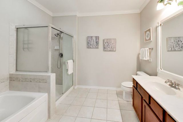 210 Rosehall Drive 250, Lake Zurich, IL 60047