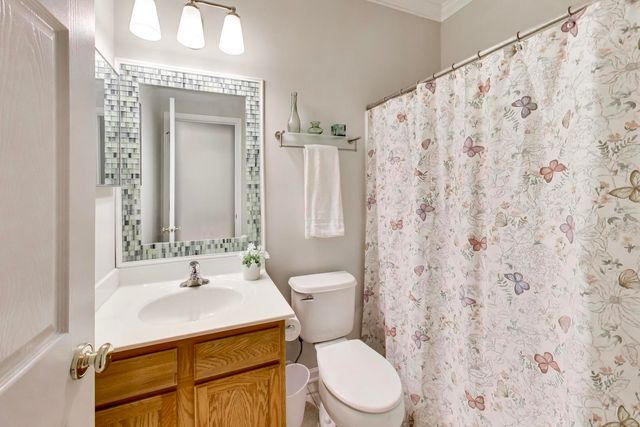 210 Rosehall Drive 250, Lake Zurich, IL 60047