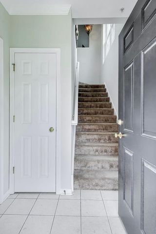 210 Rosehall Drive 250, Lake Zurich, IL 60047
