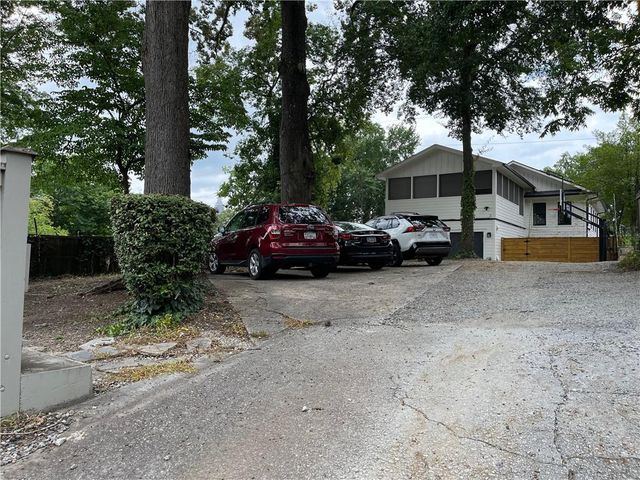 1168 Orme Circle A, Atlanta, GA 30306