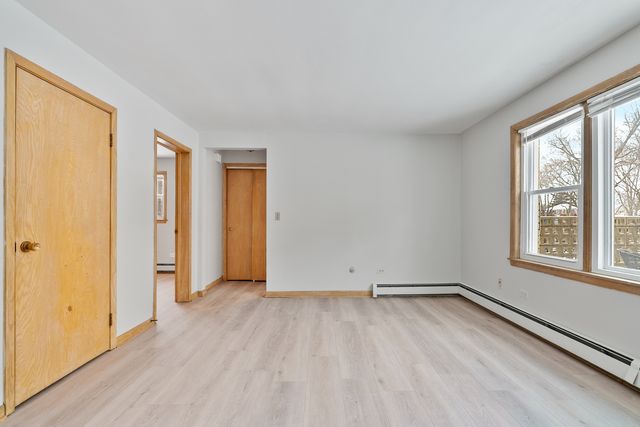 3515 S Harlem Avenue B1, Berwyn, IL 60402