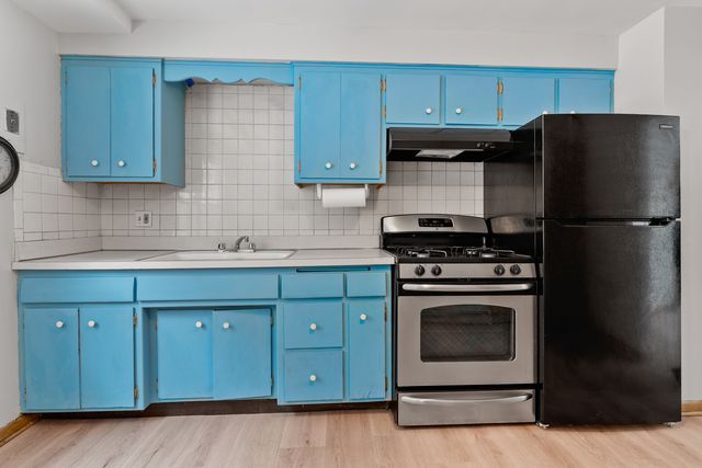 3515 S Harlem Avenue B1, Berwyn, IL 60402