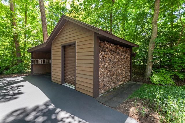 W136 Court Kathleen STREET, Sullivan, WI 53178