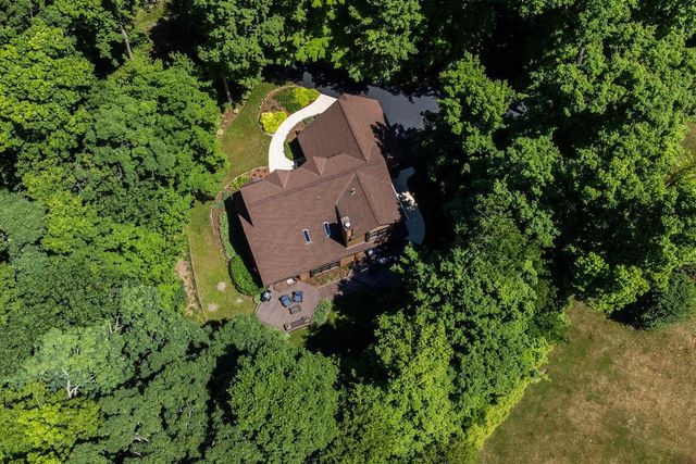 W136 Court Kathleen STREET, Sullivan, WI 53178
