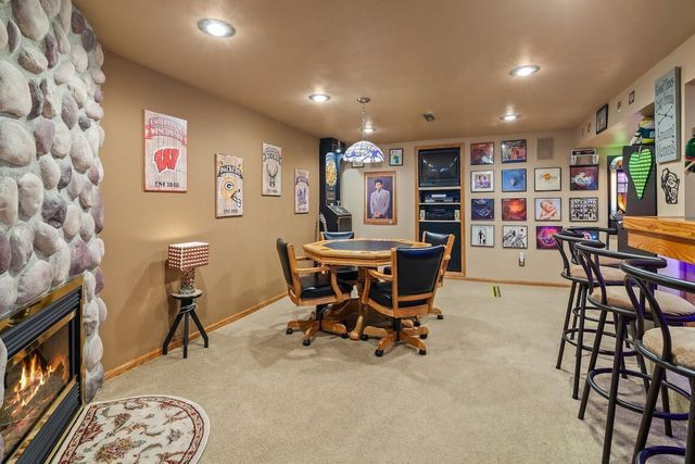 W136 Court Kathleen STREET, Sullivan, WI 53178
