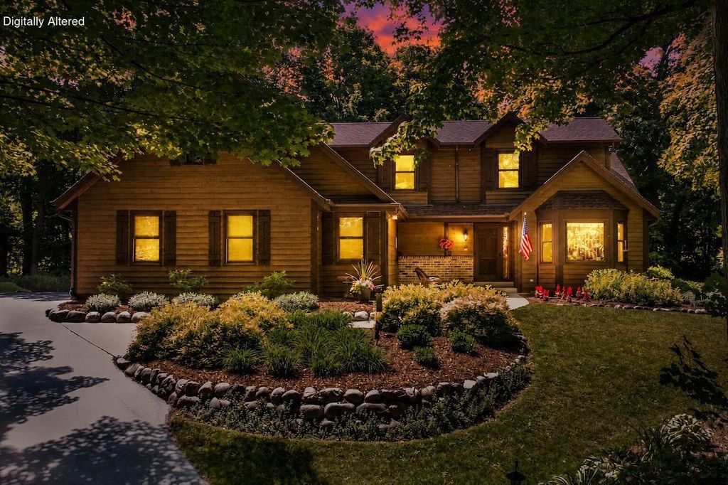 W136 Court Kathleen STREET, Sullivan, WI 53178