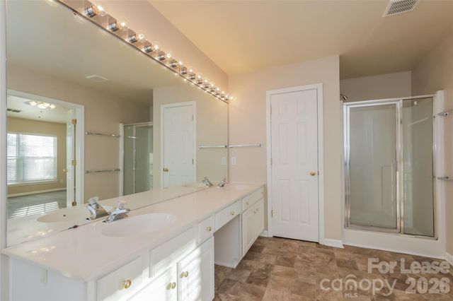 15118 Edindale Drive, Charlotte, NC 28277