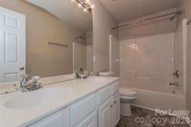 15118 Edindale Drive, Charlotte, NC 28277