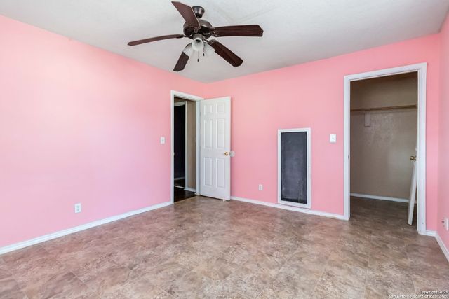 411 Bismark, Seguin, TX 78155