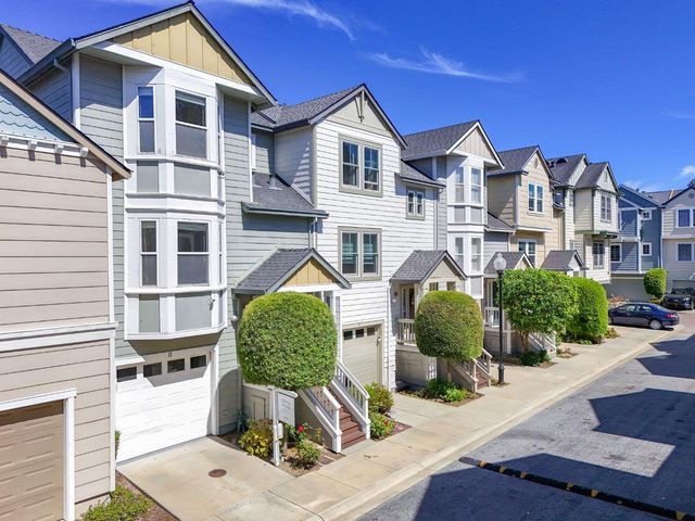 13 Creekside Lane, San Mateo, CA 94401