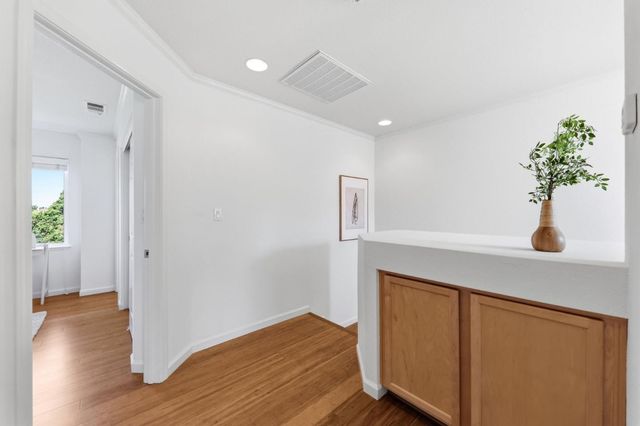 13 Creekside Lane, San Mateo, CA 94401