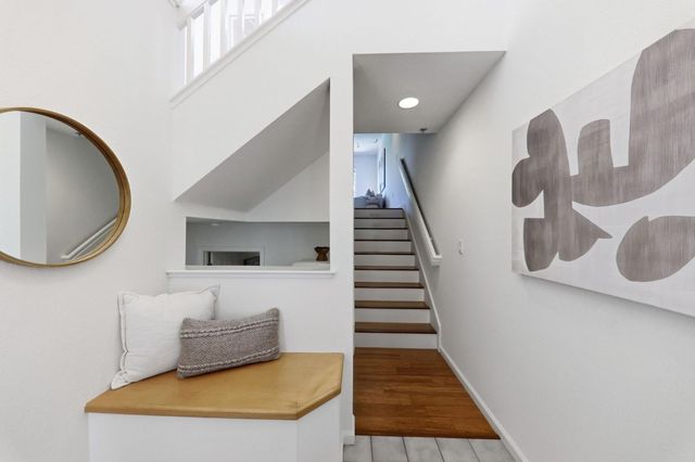 13 Creekside Lane, San Mateo, CA 94401