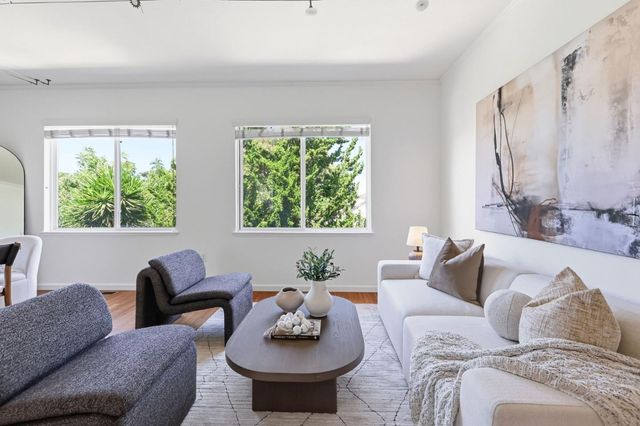 13 Creekside Lane, San Mateo, CA 94401